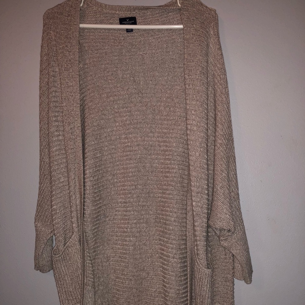 American Eagle Cardigan/Sweater